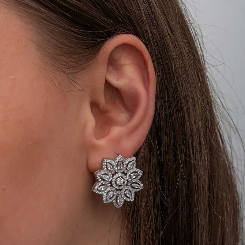 Silver Zircon Flower Women`s Earrings image 1