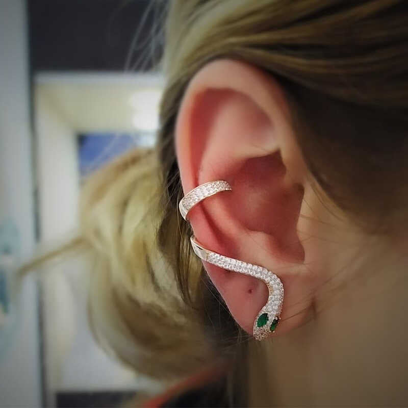 Silver Green Eyed Single Cartilage Snake Earring image 2