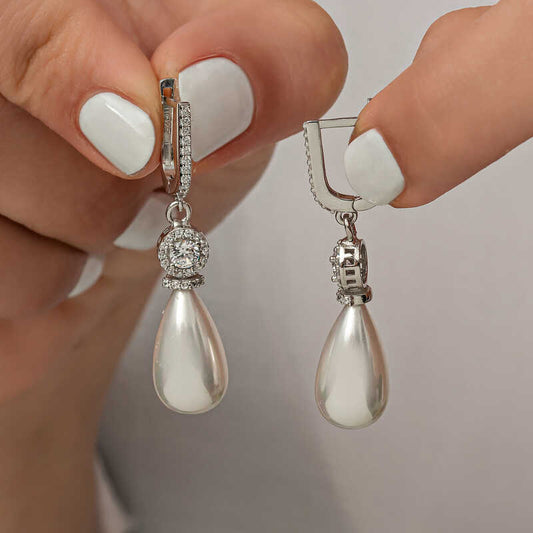 Silver Drop Pearl Women`s Earrings image 0